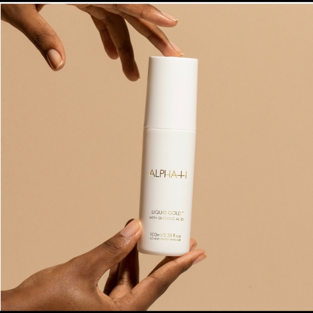 NIB Alpha H Liquid Gold with Glycolic Acid Exfoliating Treatment (3.38 oz)